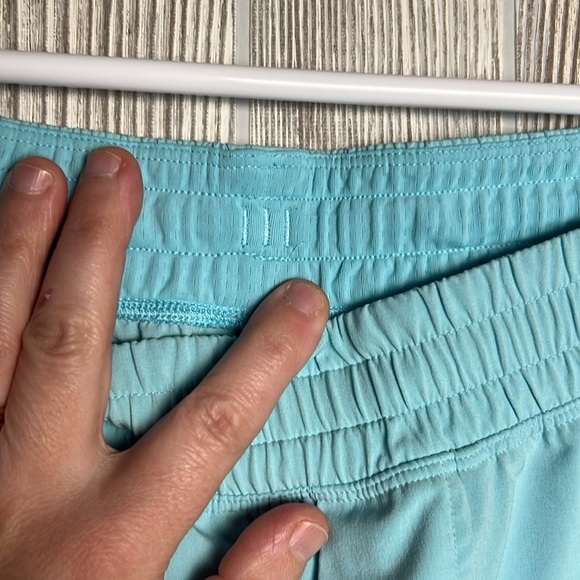 Men’s Lululemon Pace Breaker Short Baby Blue Size L - Picture 4 of 7